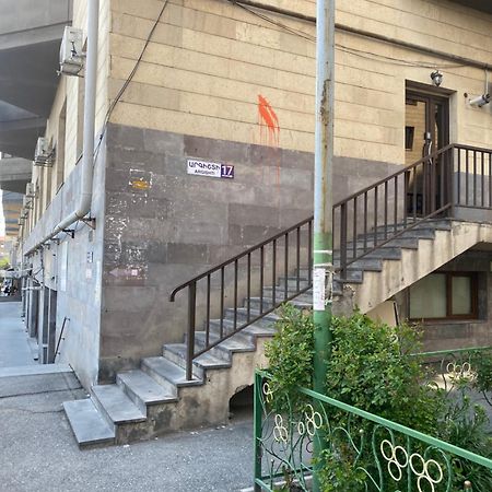 Евродвушка В Glendale Hills В Центре,С Видом На Арарат Jerevan Eksteriør bilde